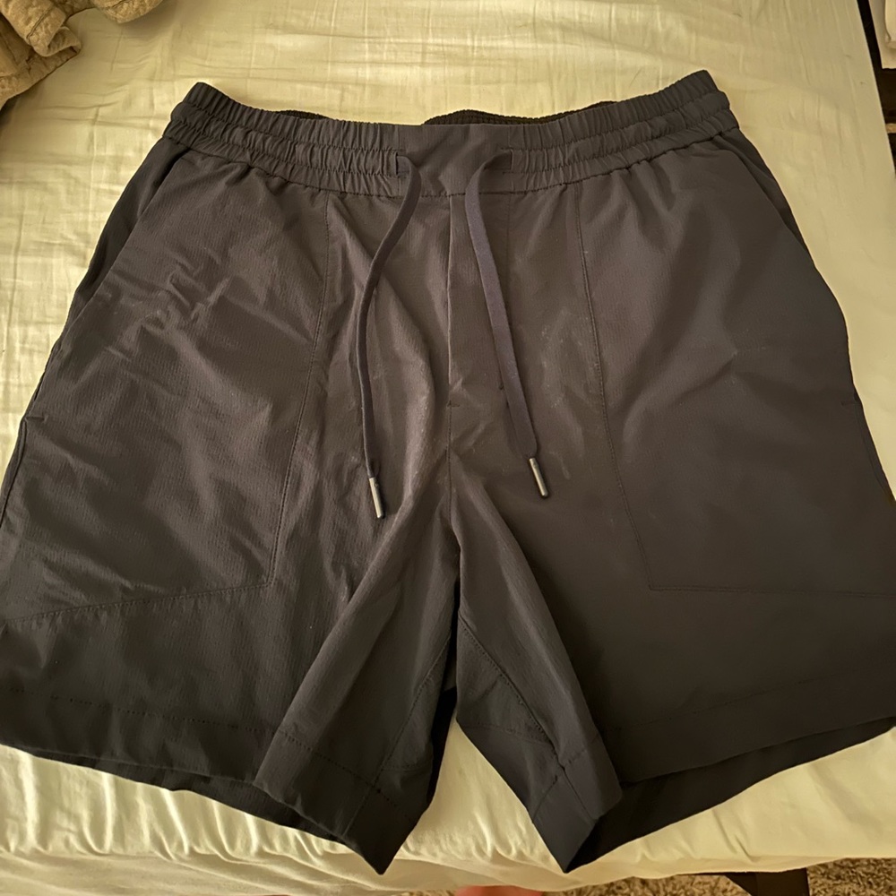 Lululemon bowline shorts, 5 inch